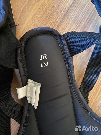 Хоккейная вратарская форма JR