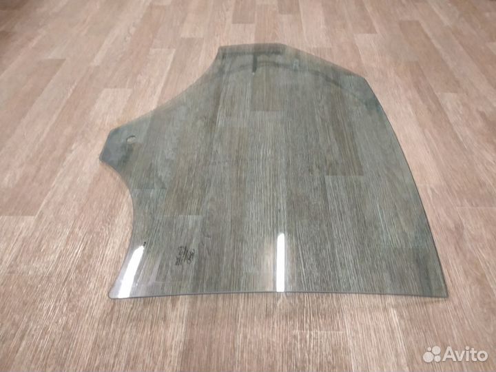Стекло двери задней правой Ford Mondeo 4 2007-2015