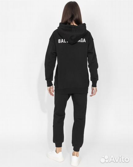 Спортивный костюм balenciaga