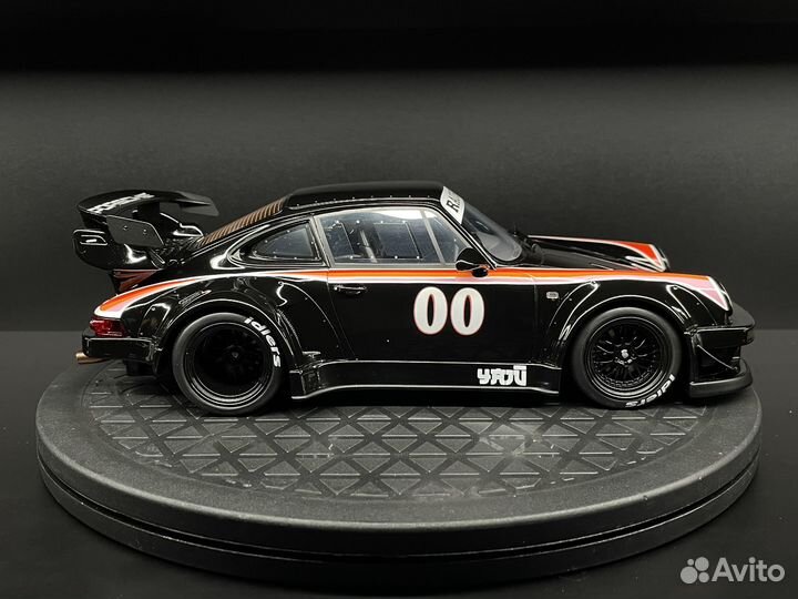 Porsche 911 (930) RWB Yaju - GT Spirit 1/18