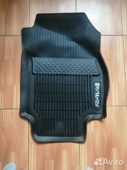 Комплект резиновых ковров Toyota RAV 4 2018-2023