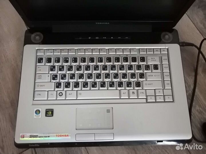 Toshiba satellite a200-1ae
