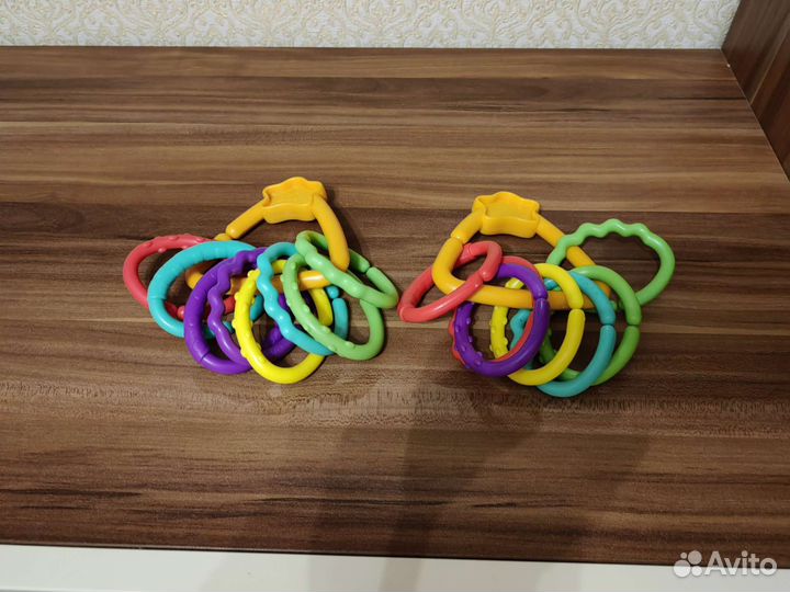 Книжки и игрушки для малышей