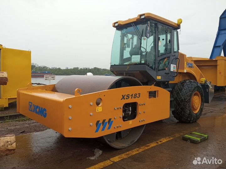 Дорожный каток XCMG XS183, 2023