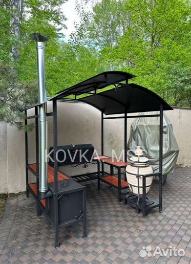 Беседка с мангалом