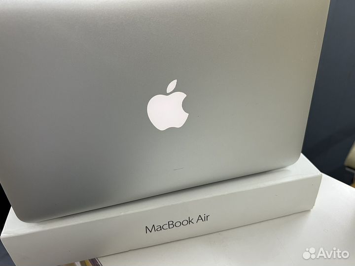 Apple MacBook Air 11 2015
