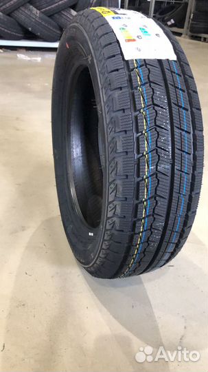 Roadmarch Snowrover 868 195/55 R16 91H