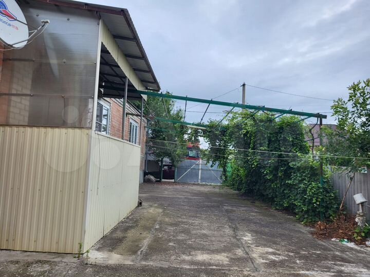 Дом 194 м² на участке 18 сот.