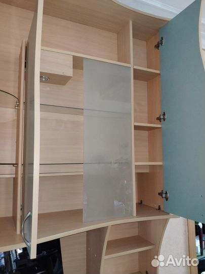 Компьютерный стол