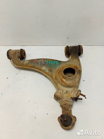 Рычаг передний правый нижний A1243303107