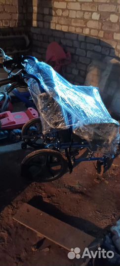 Инвалидная коляска с электроприводом