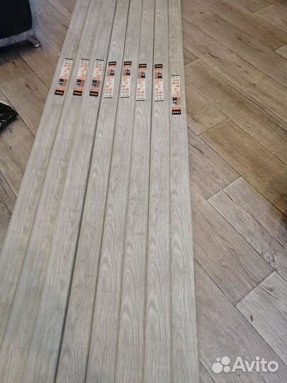 Плинтус напольный