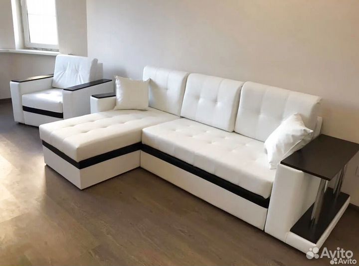 Диван угловой со столом