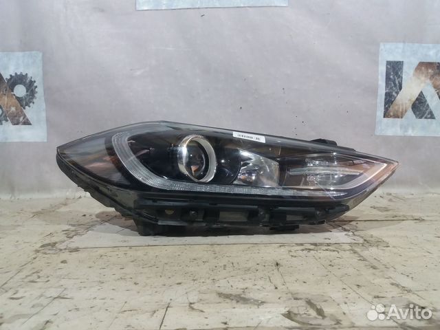 Хендай Элантра 2016- Фара правая 23895