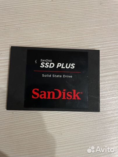 SanDisk ssd plus