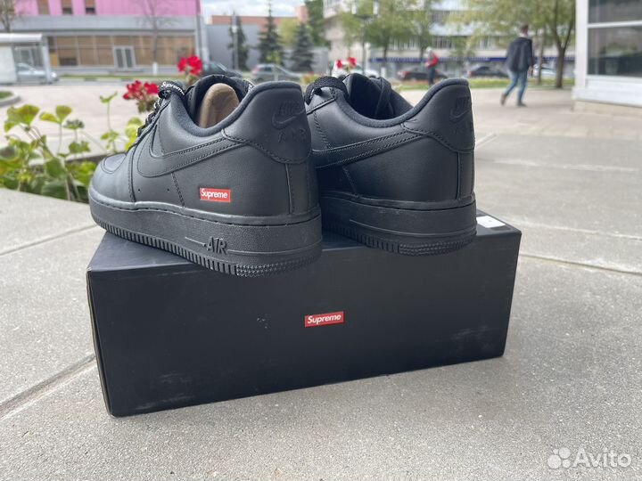 Крослвки Nike Air Force 1 x Supreme