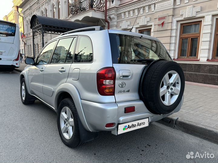 Toyota RAV4 2.0 AT, 2004, 161 000 км