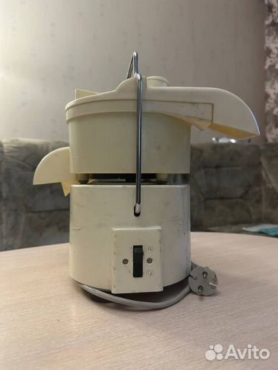 Соковыжималка