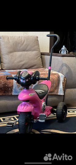 Детский трехколесный велосипед