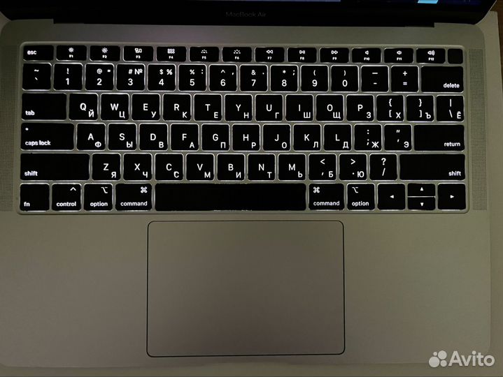 Macbook air 13 2019 retina intel i5