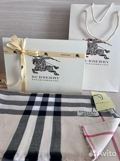 Кашемировый шарф Burberry бежевый