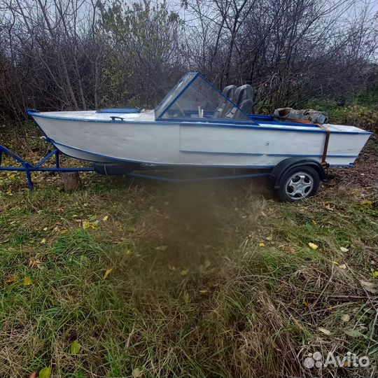 Продажа лодки с мотором