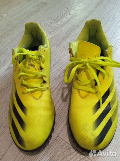 Футбольные сороконожки adidas