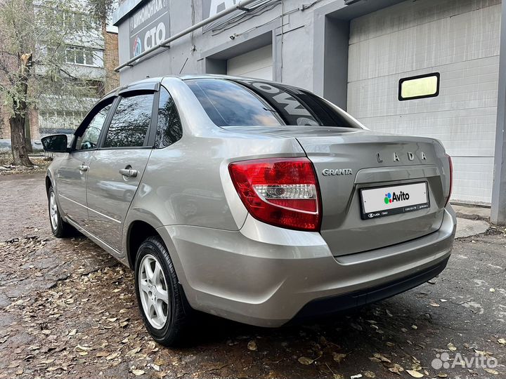 LADA Granta 1.6 МТ, 2022, 15 000 км