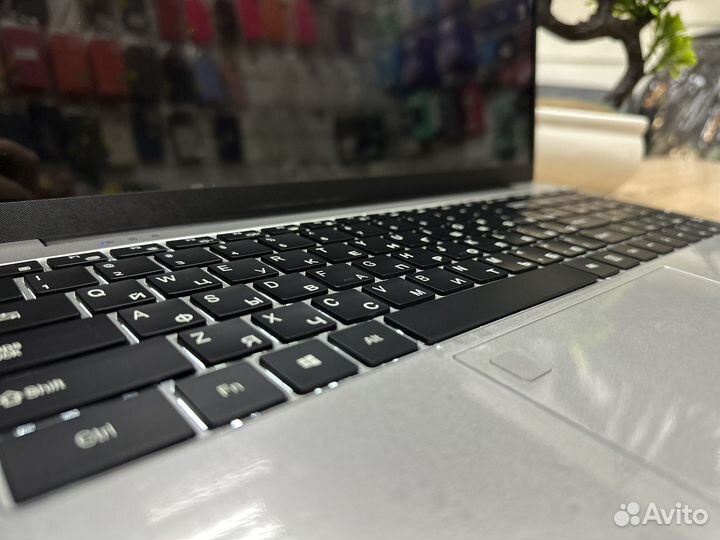 Ноутбук MTW 8/256Gb (новый,гарантия)