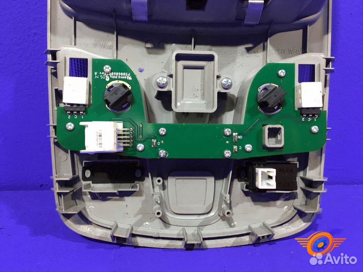 Плафон салонный Suzuki Sx4 2 хетчбэк M16A 1.6L