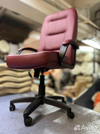 Компьютерное кресло