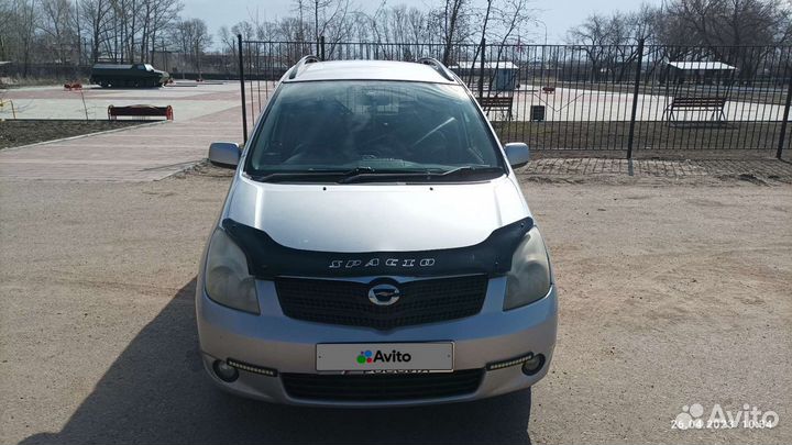 Toyota Corolla Spacio, 2002