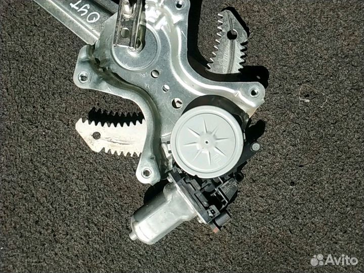 Стеклоподъемник передний правый mitsubishi outland