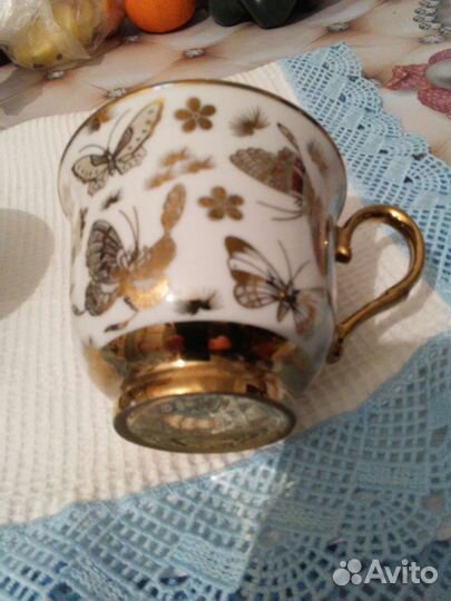 Много разной красивой посуды