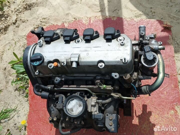 Двигатель honda D17A