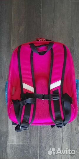 Ранец школьный для девочки новый