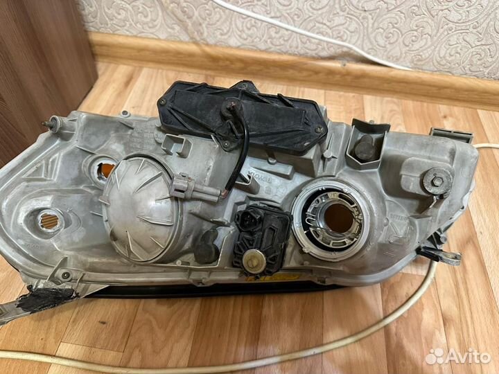 Toyota mark 2 110 фары