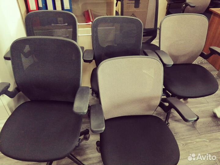 Компьютерное кресло Tipo