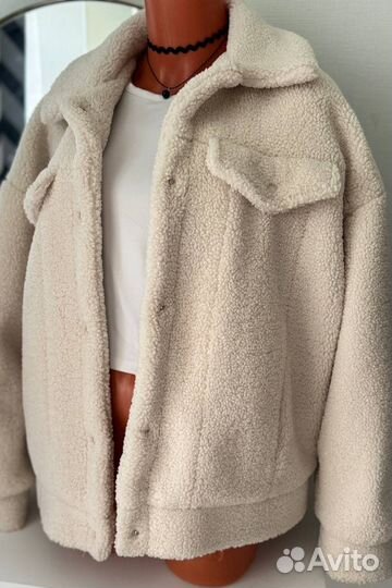 Шубка женская короткая в стиле coutteqe