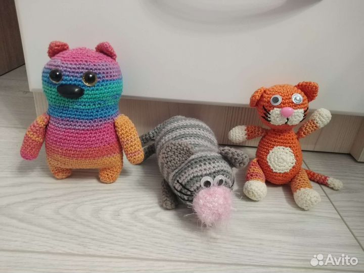 Мягкие игрушки (вязанные, ручная работа)