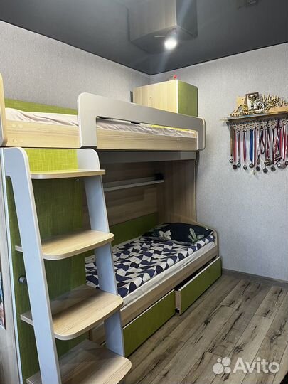Двухъярусная кровать бу
