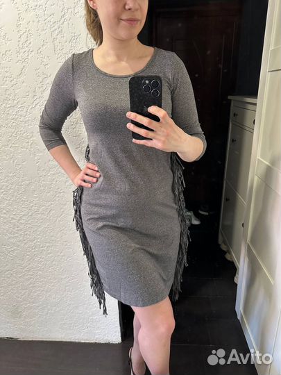 Платье 44