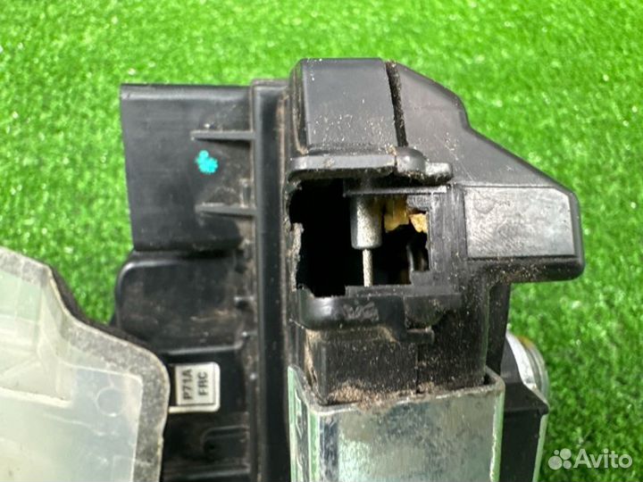 Замок двери передний правый Infiniti Qx50 J55 2.0