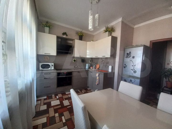 2-к. квартира, 56,8 м², 9/9 эт.