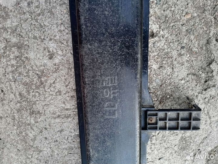 Усилитель заднего бампера Kia cerato 1