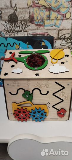 Бизиборд домик