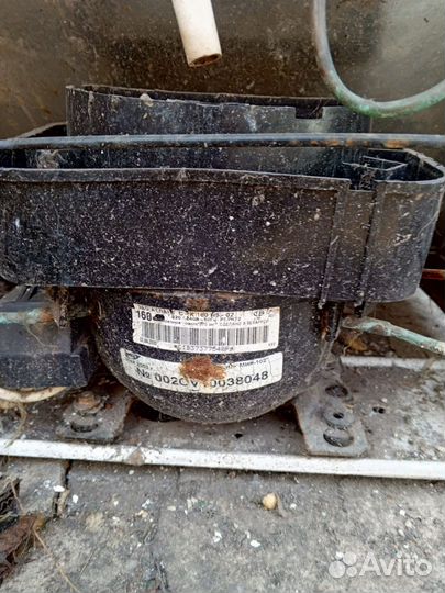 Холодильник на запчасти