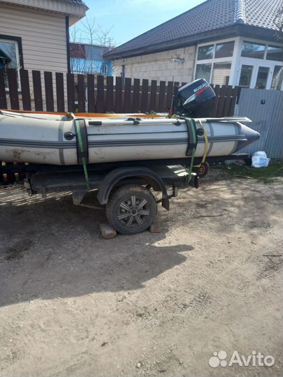 Моторная лодка