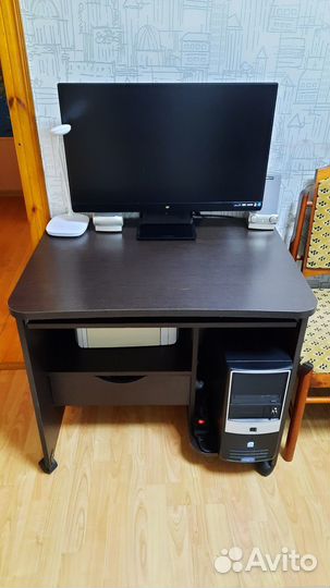 Компьютерный стол бу