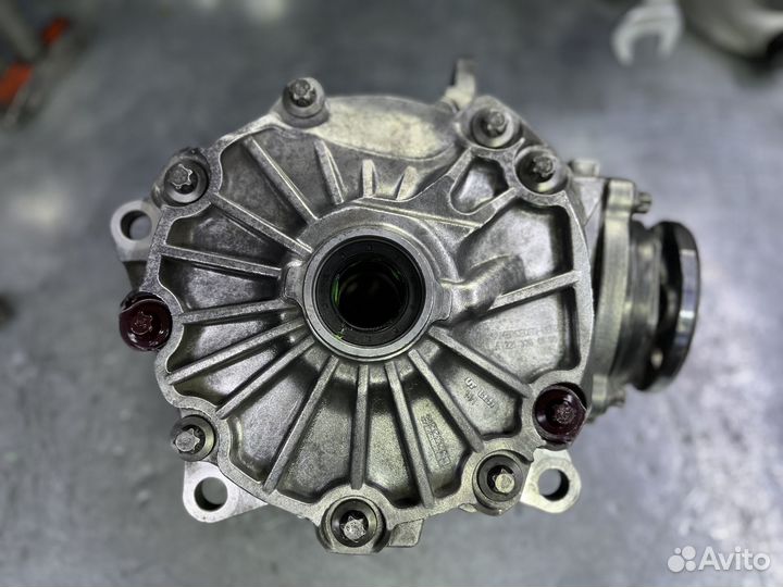 Редуктор передний Mercedes W221 2.65